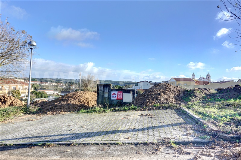 Lote / Lourinhã, Moita dos Ferreiros