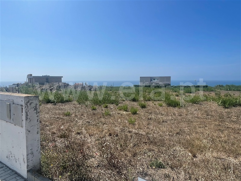 Lote  Lourinhã, Praia de Porto Dinheiro - 1427281 - 2