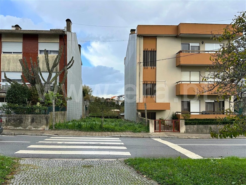 Lote / Maia, Piscinal Municipal