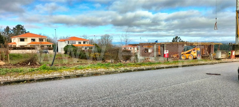 Lote  com Urbano Mangualde, Quintela de Azurara - 1456399 - 3