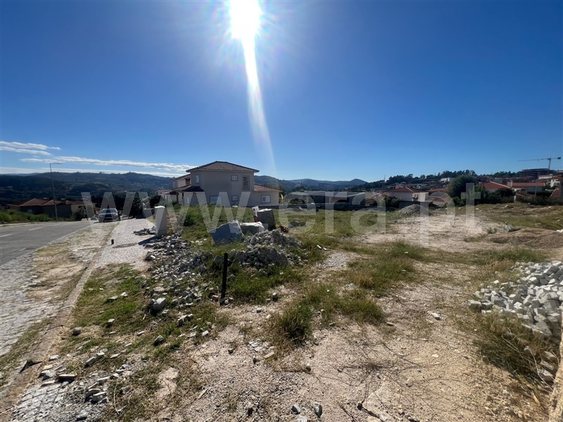 Lote / Marco de Canaveses, Alpendorada, Várzea e Torrão