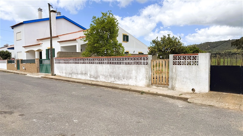 Lote / Odemira, São Luís