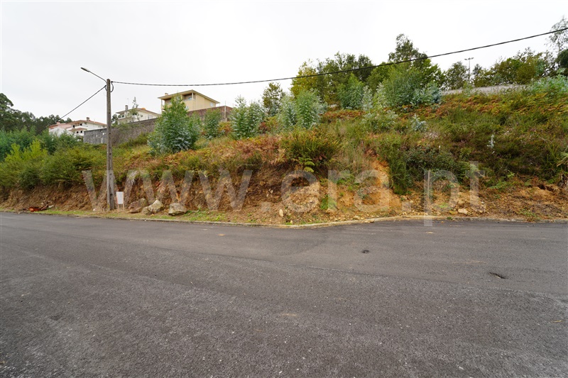 Lote  Oliveira de Azeméis, OAZ - 1 - 1511384 - 6