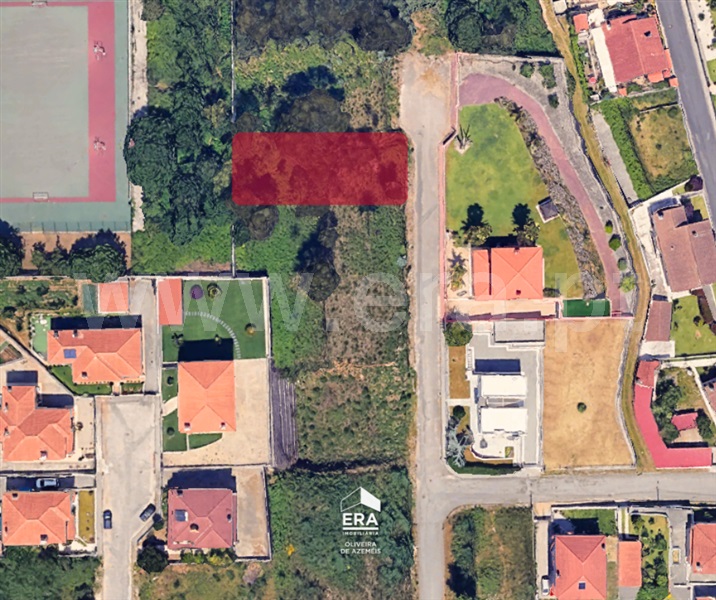 Lote  Oliveira de Azeméis, OAZ - 1 - 1511384 - 8