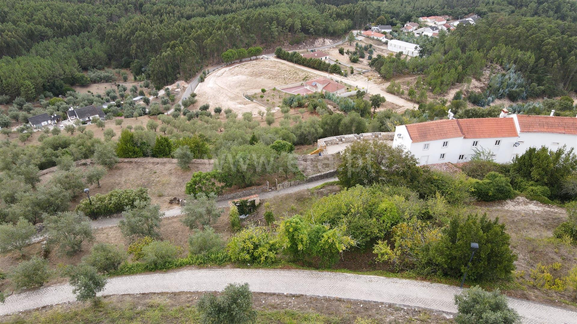 Land for sale in Ourém, Portugal — €65,000