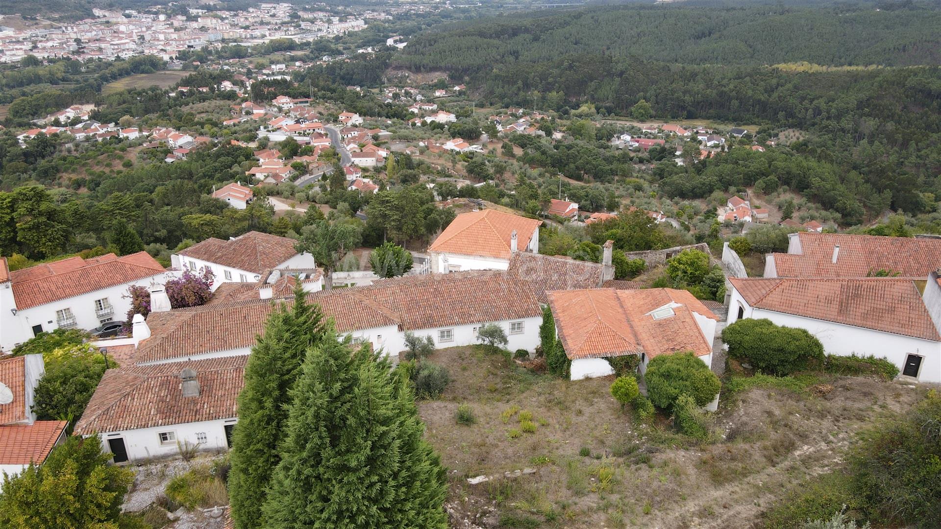 Land for sale in Ourém, Portugal — €70,000