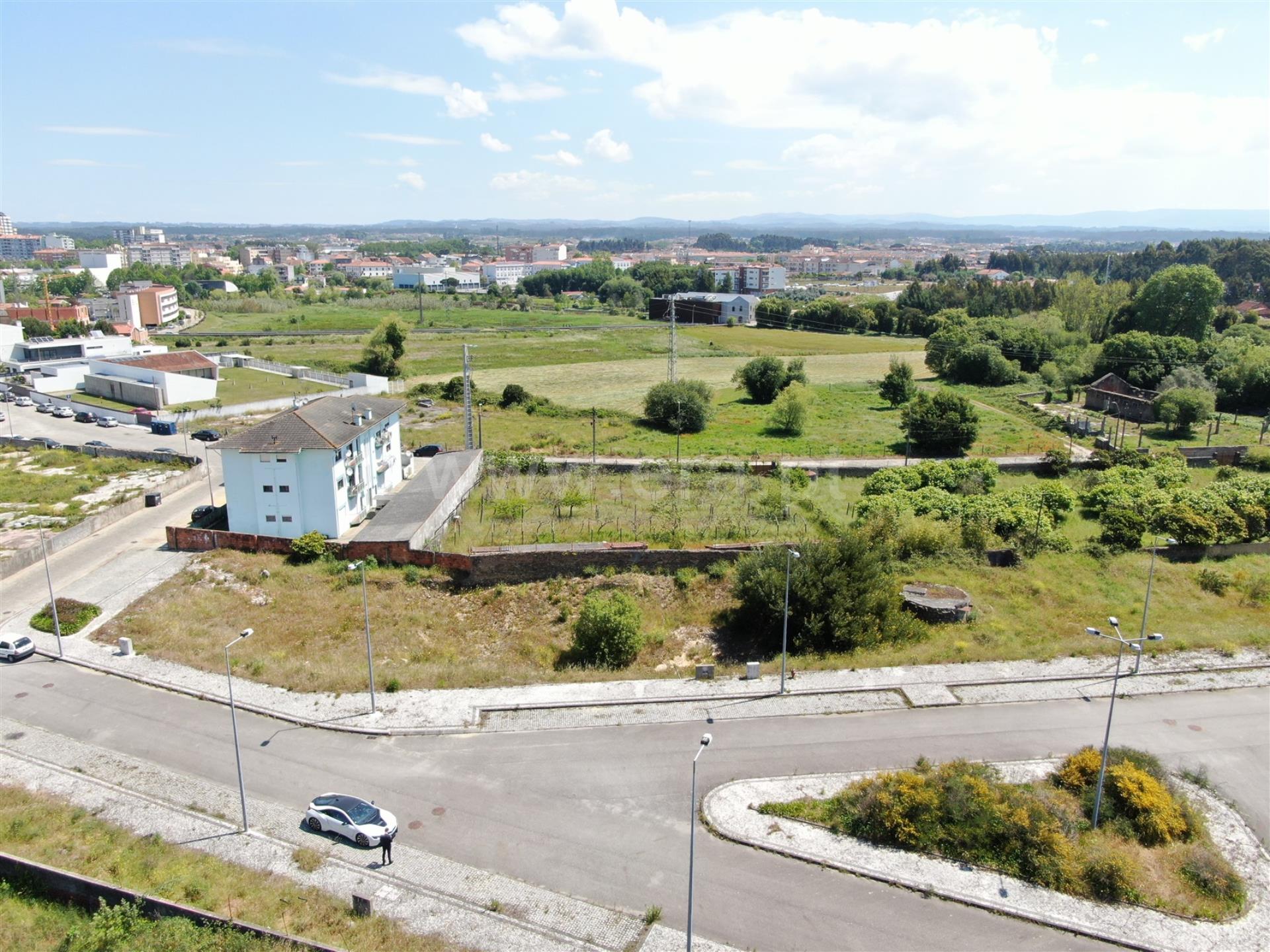 Land for sale in Ovar, Portugal — €400,000