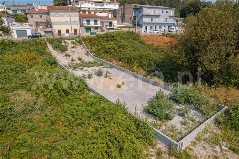 Lote  Paços de Ferreira, Frazão Arreigada - 1500691 - 4