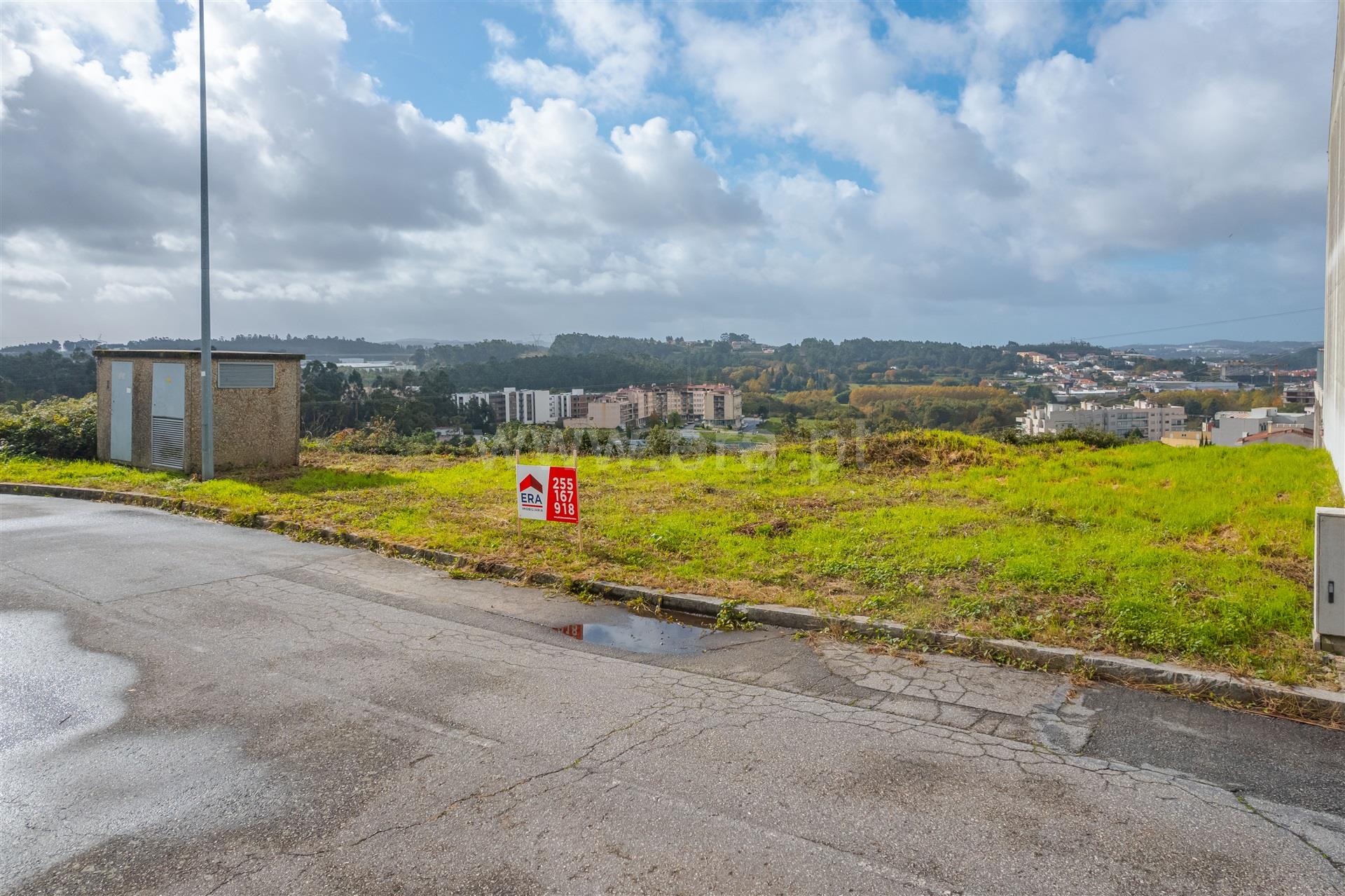 Land for sale in Paços de Ferreira, Portugal — €150,000