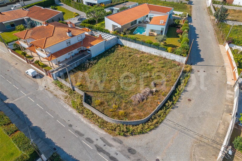 Lote / Paços de Ferreira, Seroa