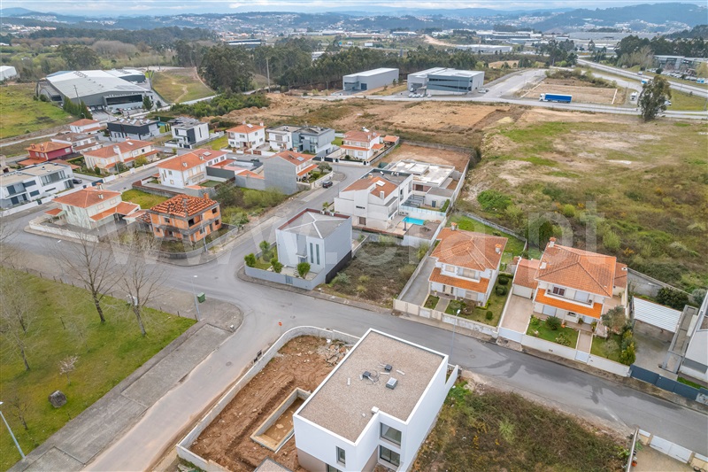 Lote  Paços de Ferreira, Seroa - 1465055 - 6