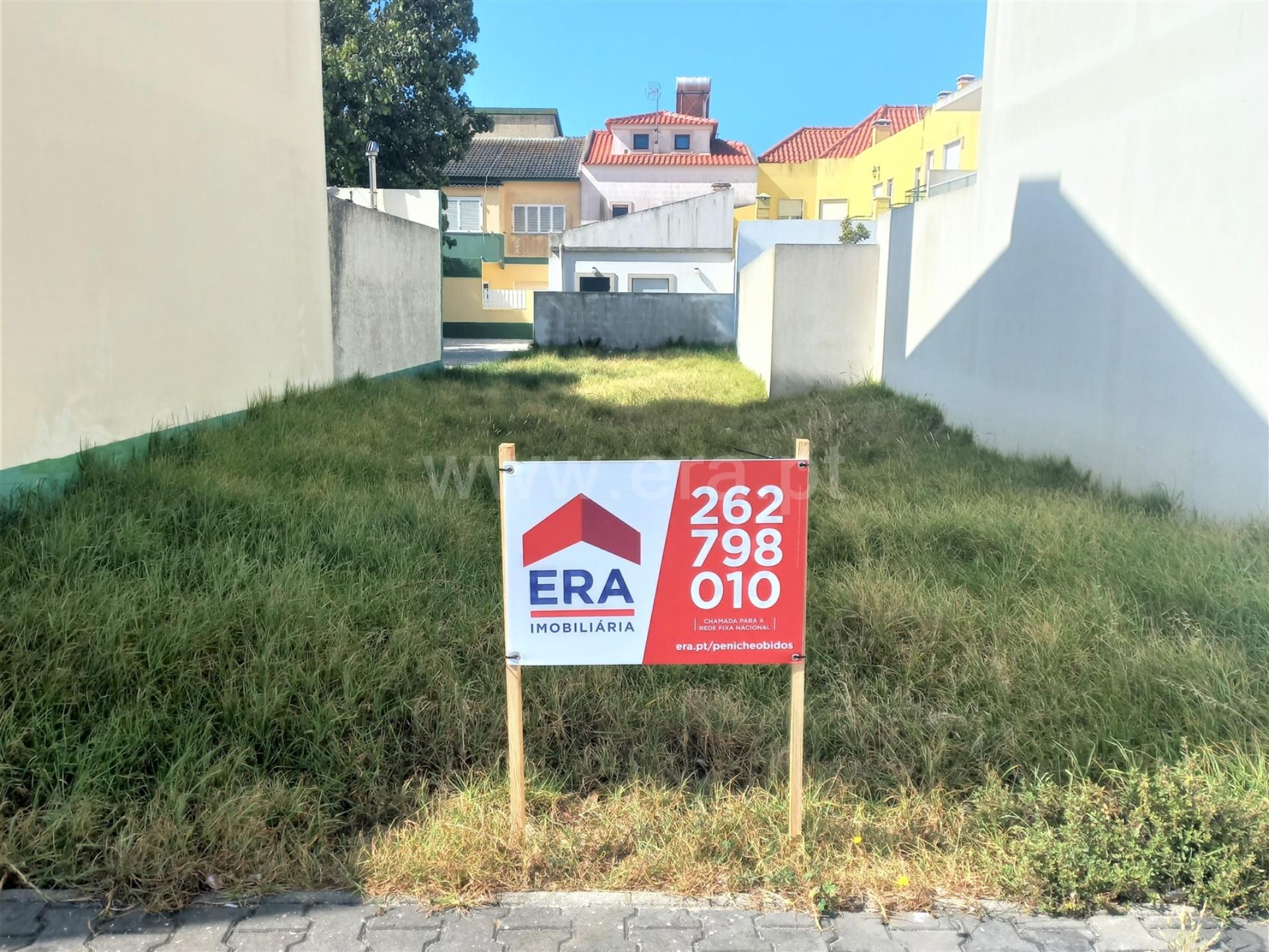 Land for sale in Peniche, Portugal — €77,500