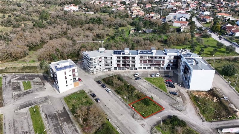Lote / Pombal, POMBAL