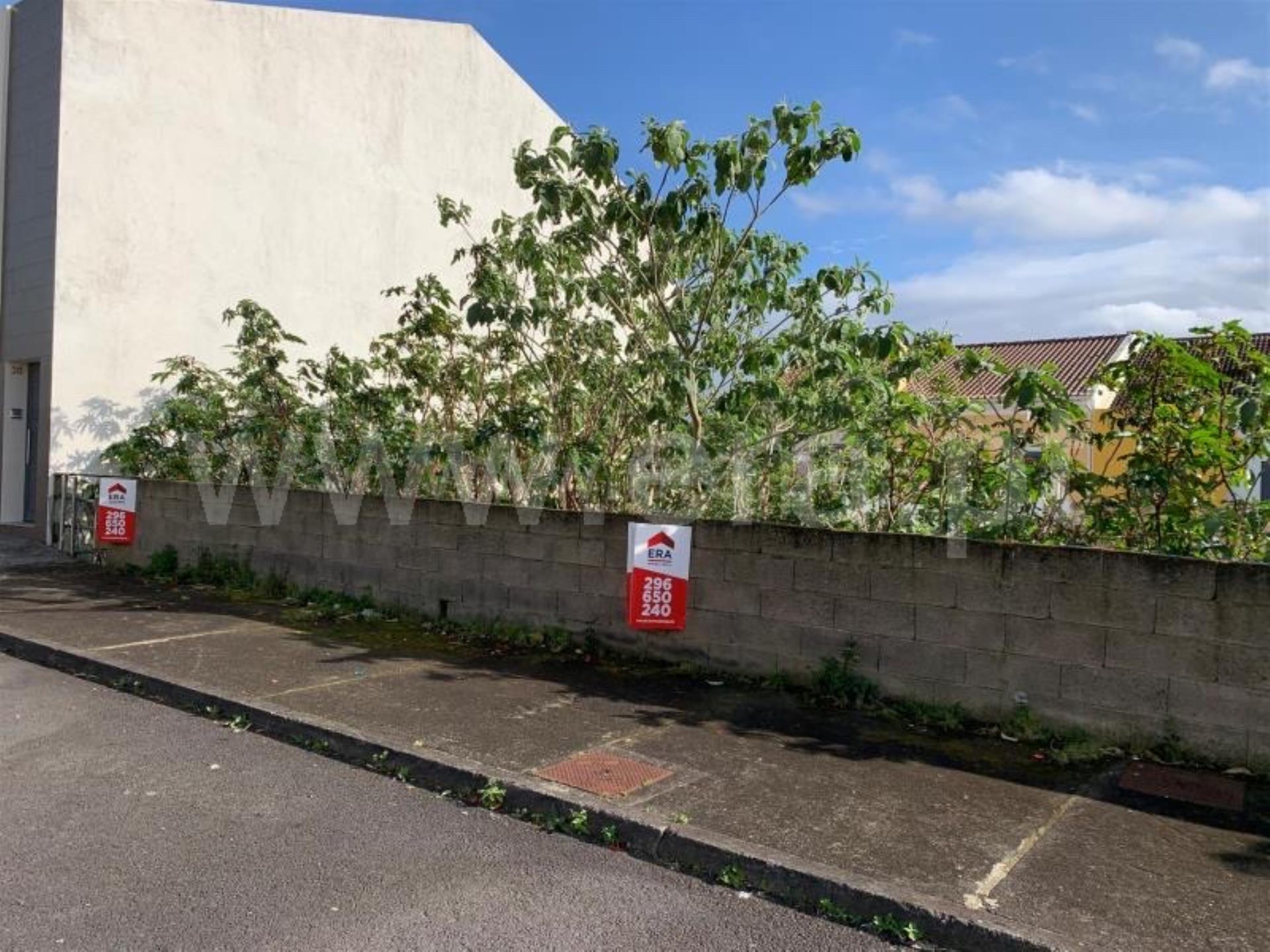 Land for sale in Ponta Delgada, Portugal — €200,000