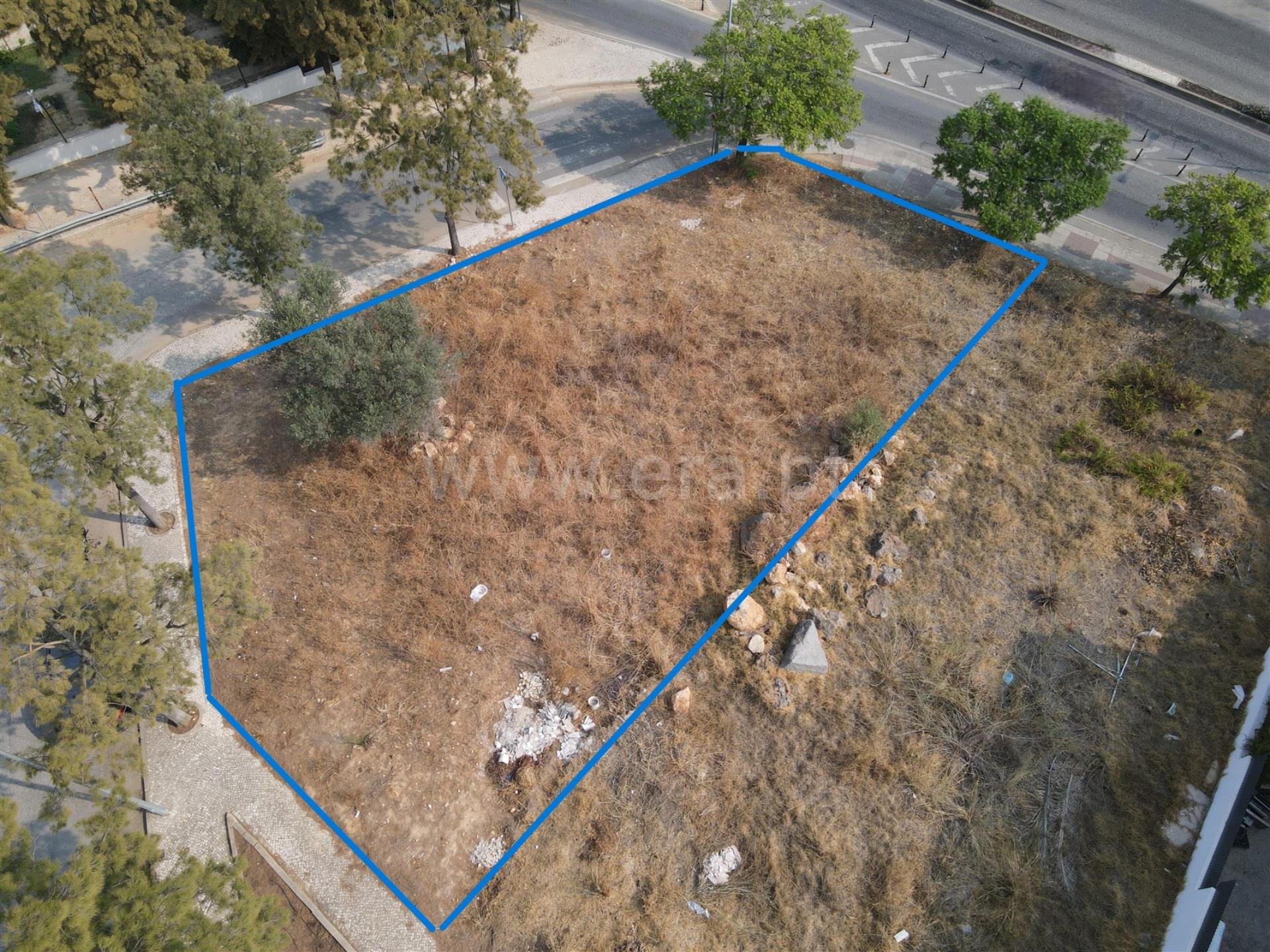 Land for sale in Portimão, Portugal — €210,000