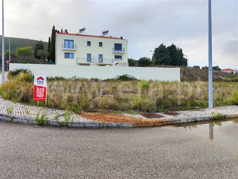 Lote / Porto de Mós, Porto de Mós - São João Baptista e São Pedro
