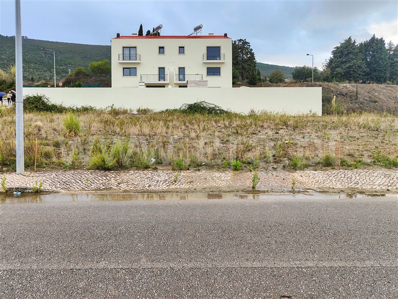 Lote  com Urbano Porto de Mós, Porto de Mós - São João Baptista e São Pedro - 1363092 - 2