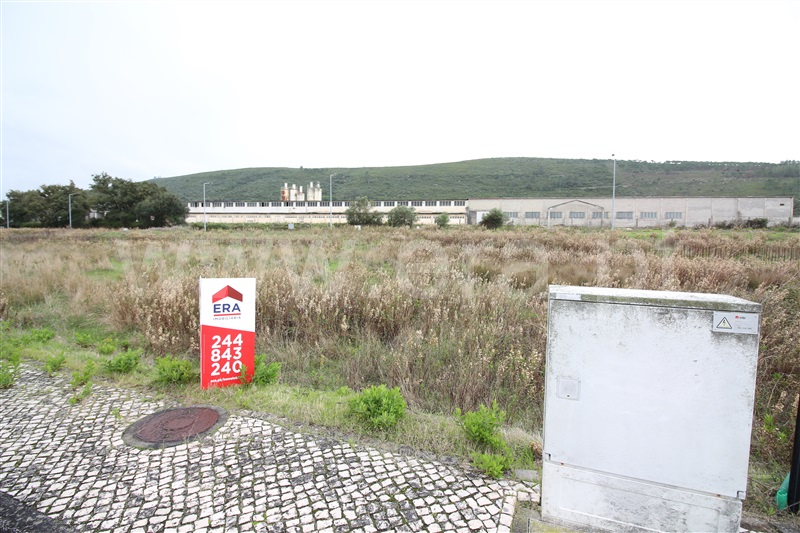 Lote / Porto de Mós, Porto de Mós - São João Baptista e São Pedro