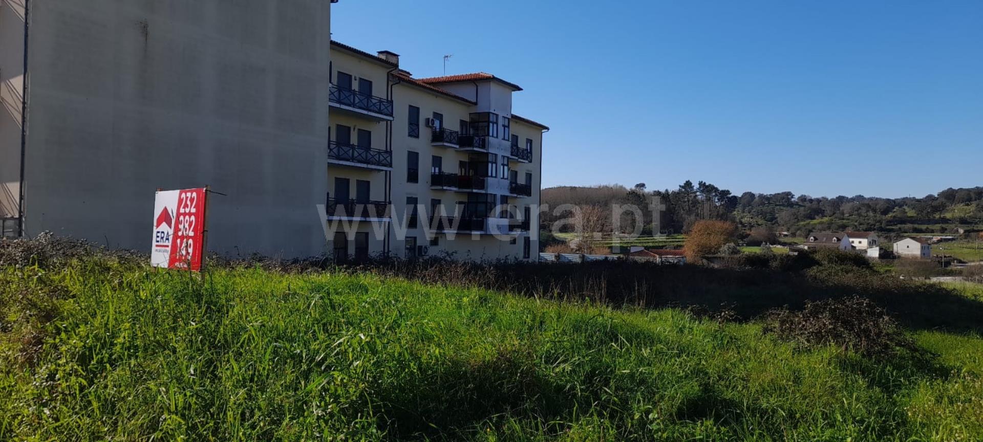 Land for sale in Santa Comba Dão, Portugal — €120,000