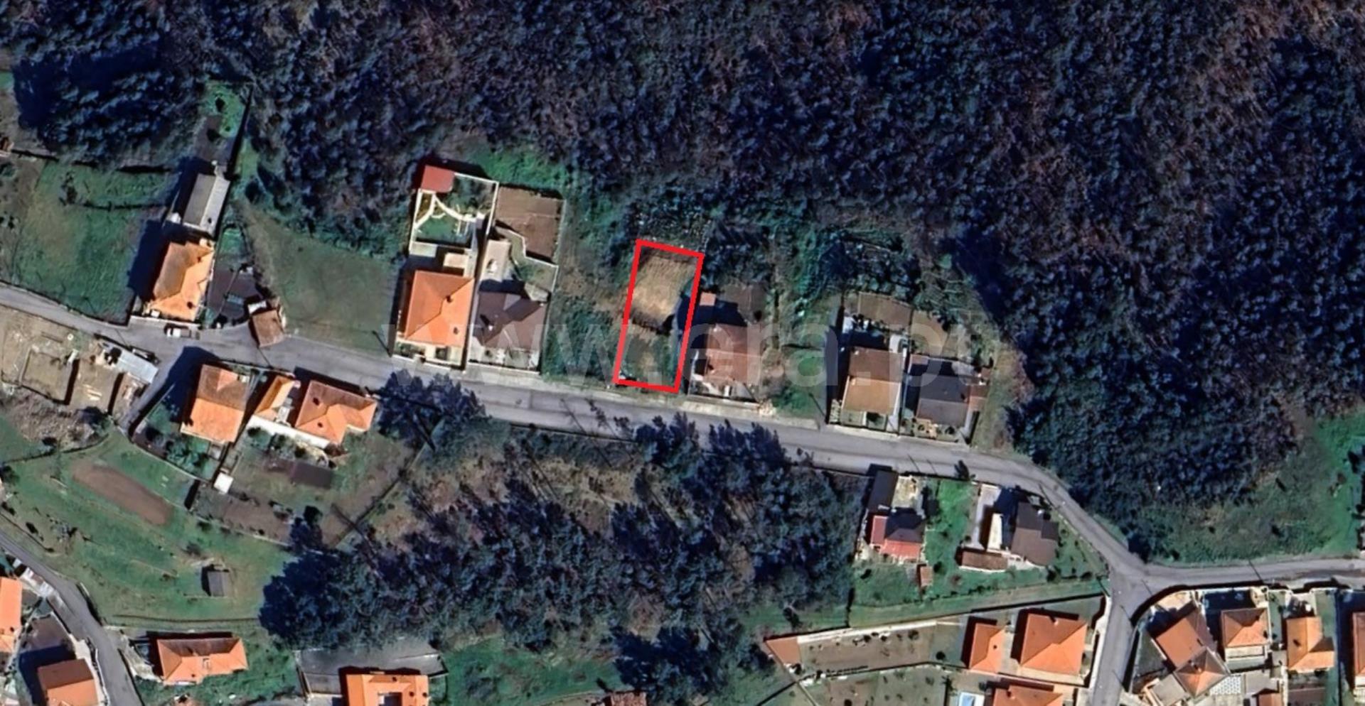 Land for sale in Santa Maria da Feira, Portugal — €69,380
