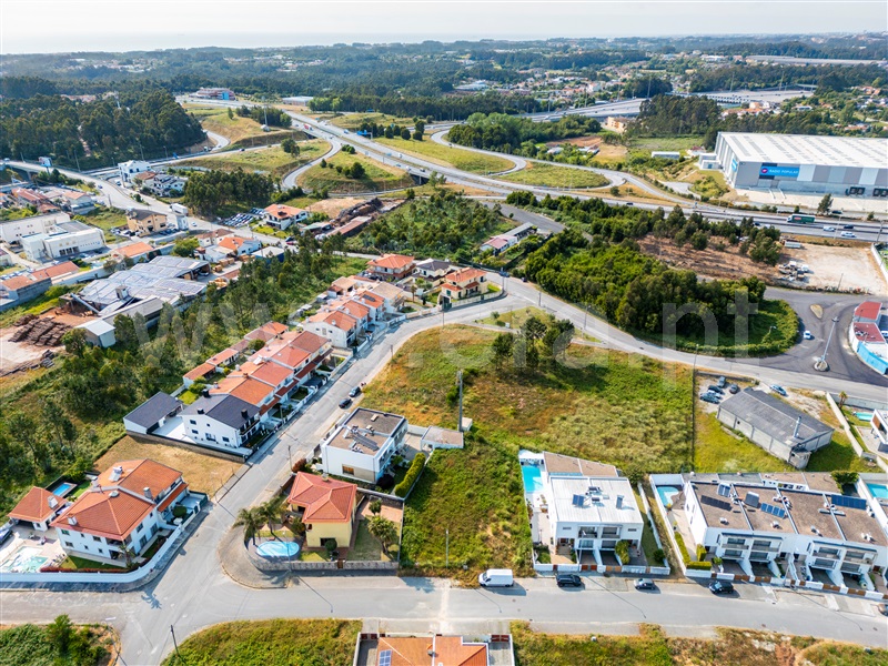 Lote  Santa Maria da Feira, Nogueira da Regedoura - 1485089 - 9