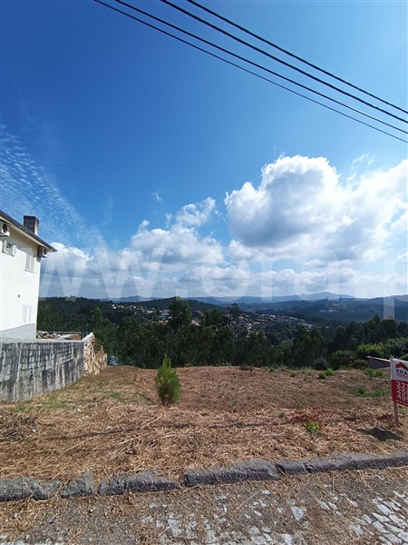 Lote  com Urbano Santa Maria da Feira, Sousanil - 1493757 - 3