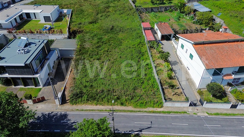 Lote  Santo Tirso, Lamelas e Guimarei - 1475641 - 5