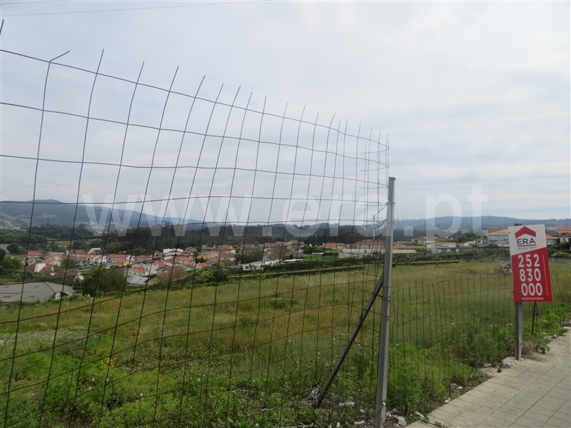Lote  Santo Tirso, Santo Tirso, Couto (Santa Cristina e São Miguel) e Burgães - 1011984 - 2