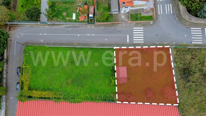 Lote / Santo Tirso, Vila das Aves
