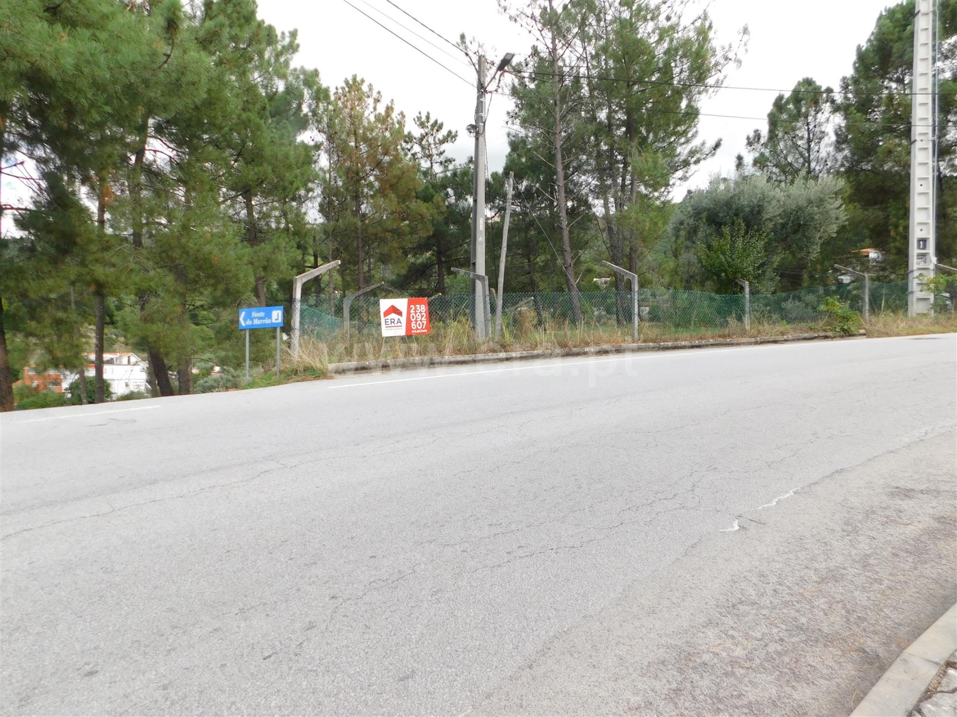 Land for sale in Seia, Portugal — €75,000