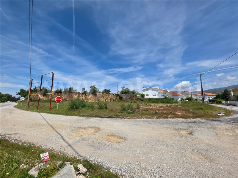 Lote  Seia, Torrozelo e Folhadosa - 1483247 - 2