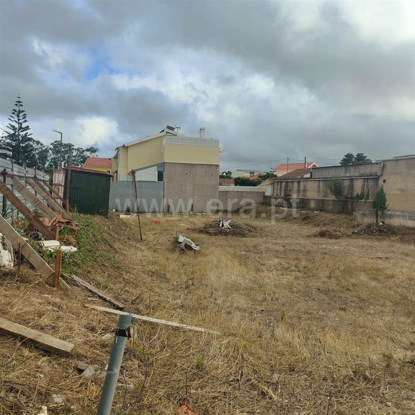 Land for sale in Sintra, Portugal — €95,000