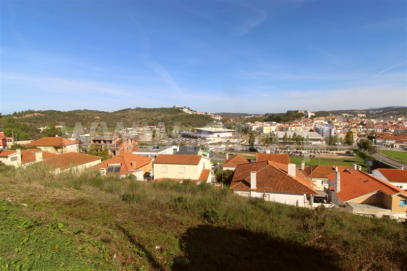 Lote  Torres Vedras, Torres Vedras (São Pedro, Santiago, Santa Maria do Castelo e São Miguel) e Matacães - 1267702 - 2