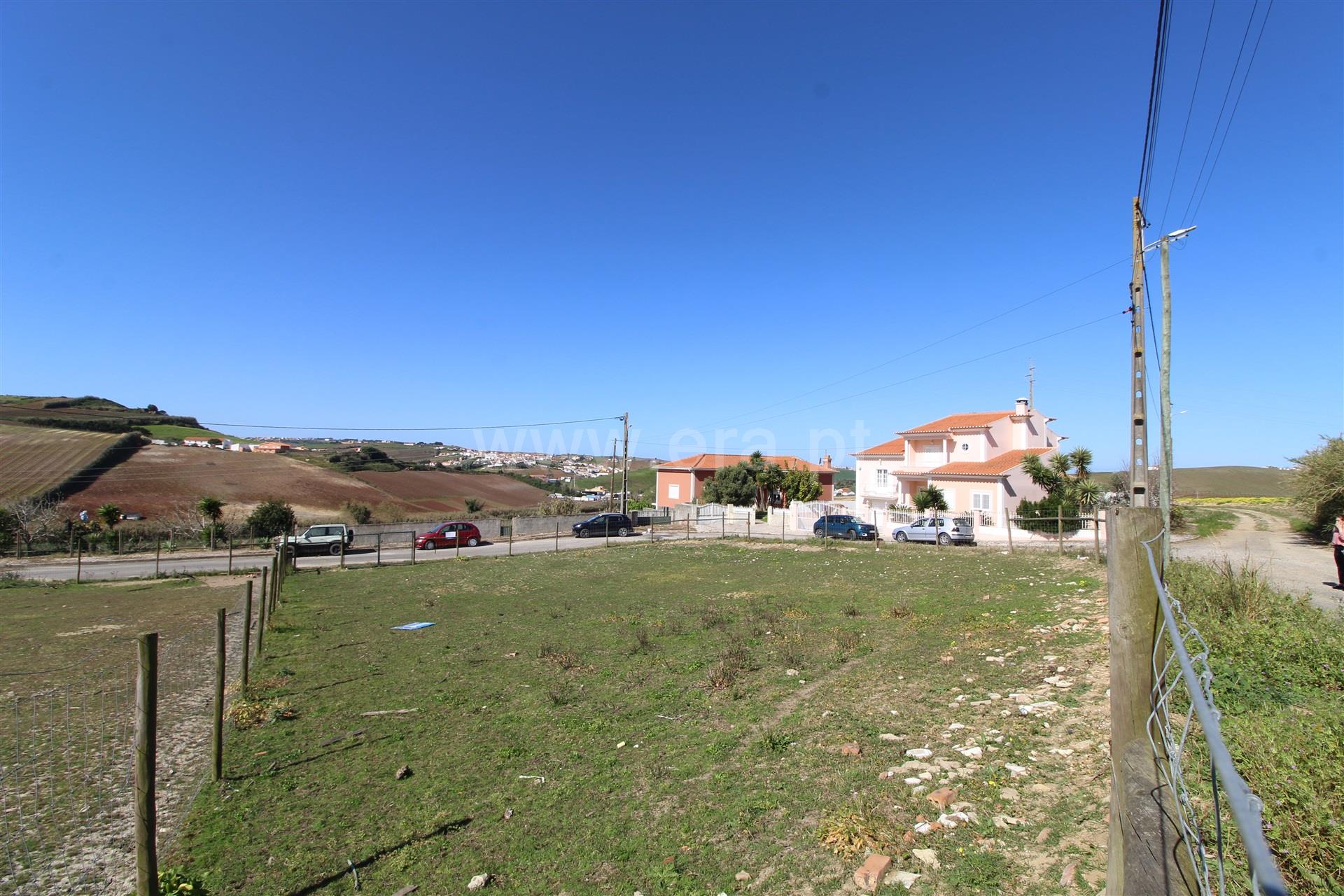 Land for sale in Torres Vedras, Portugal — €85,000