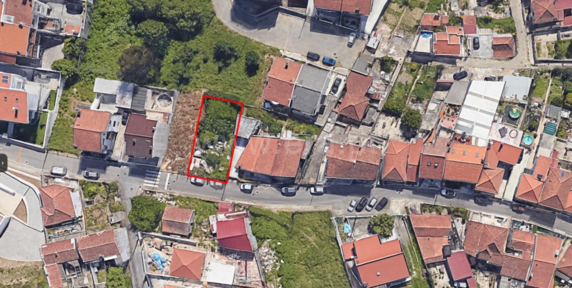 Land for sale in Valongo, Portugal — €70,000
