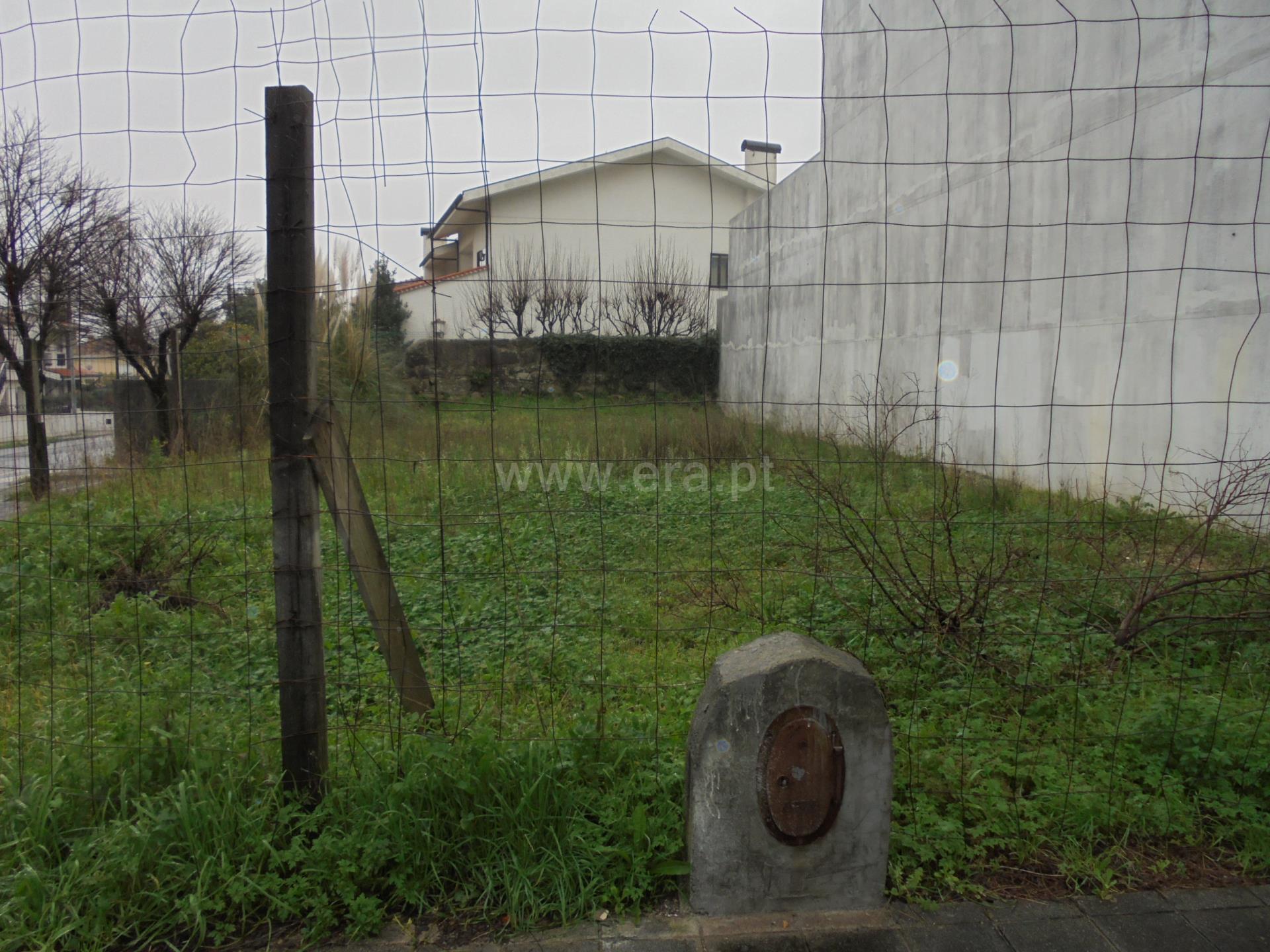 Land for sale in Valongo, Portugal — €110,000