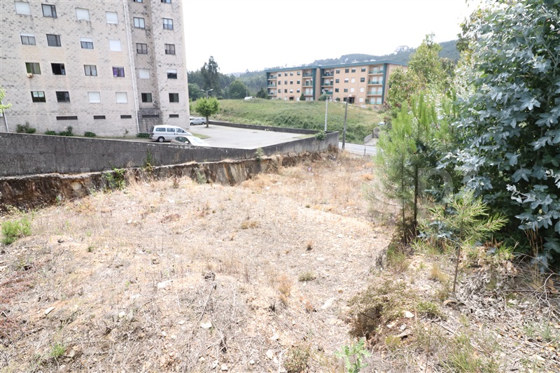 Lote  Valongo - 1021603 - 4