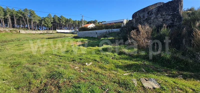 Lote  com Urbano Valpaços, Vassal - 1450383 - 3