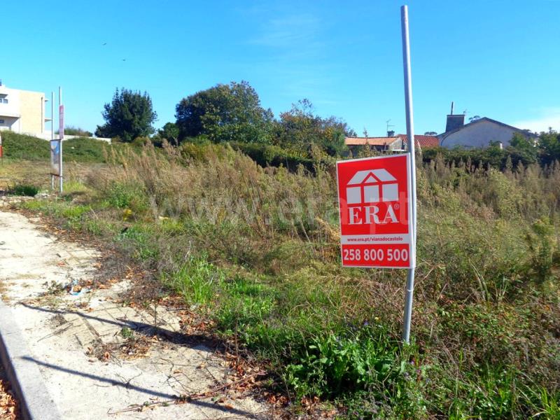 Lote / Viana do Castelo, Santa Marta de Portuzelo