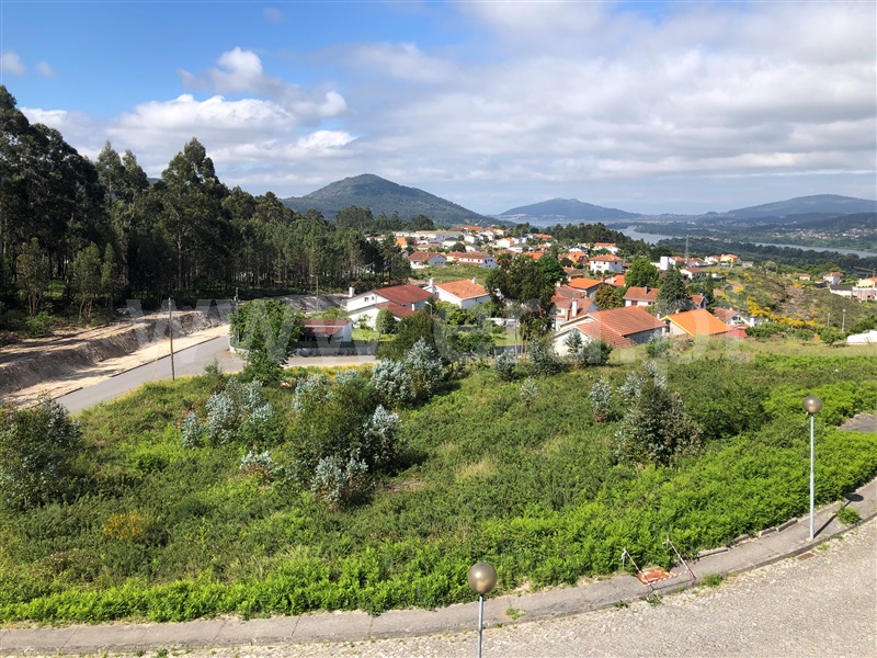 Lote  Vila Nova de Cerveira, Loivo - 1248428 - 1