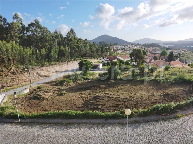 Lote  Vila Nova de Cerveira, Loivo - 1248428 - 4