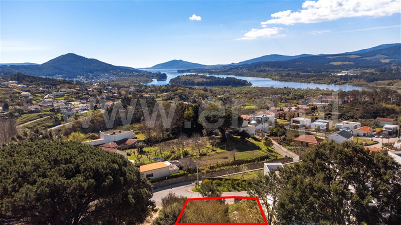 Lote / Vila Nova de Cerveira, Vila Nova de Cerveira e Lovelhe