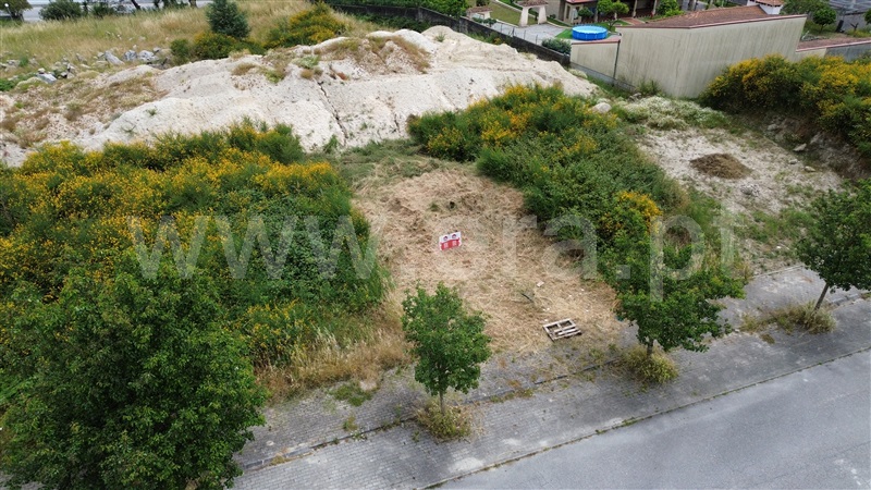 Lote / Vila Nova de Famalicão, Avidos