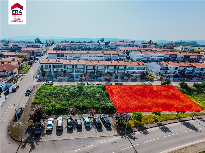 Lote / Vila Nova de Famalicão, Ribeirão