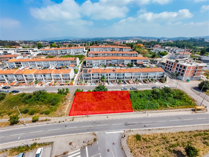 Lote / Vila Nova de Famalicão, Ribeirão