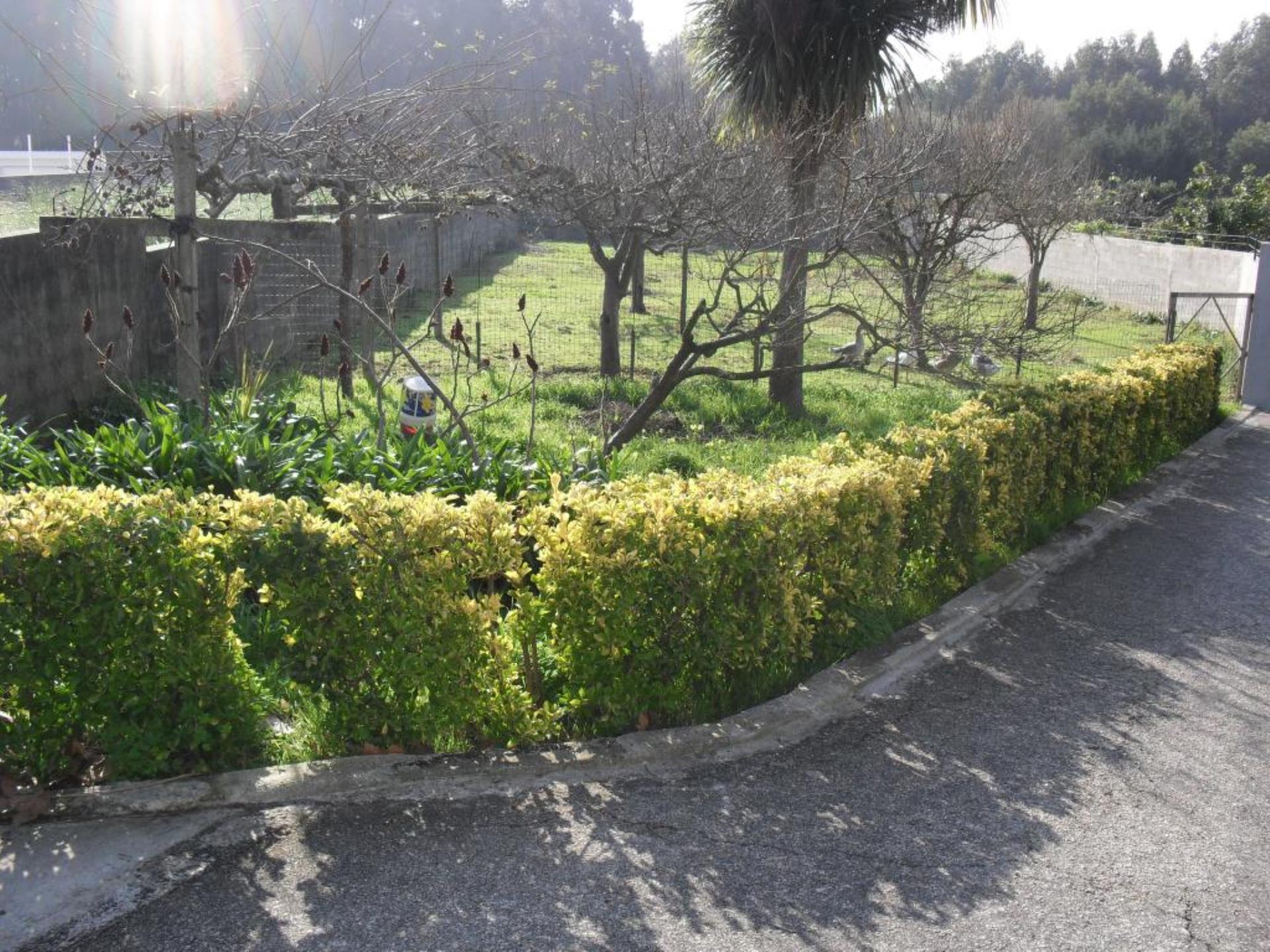 Land for sale in Vila Nova de Gaia, Portugal — €230,000