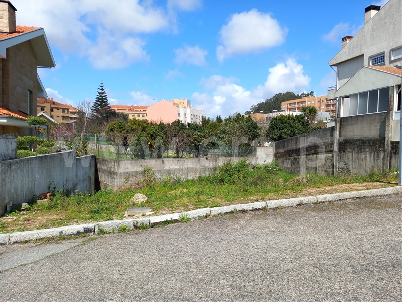 Lote  Vila Nova de Gaia, Canelas - 1318107 - 2