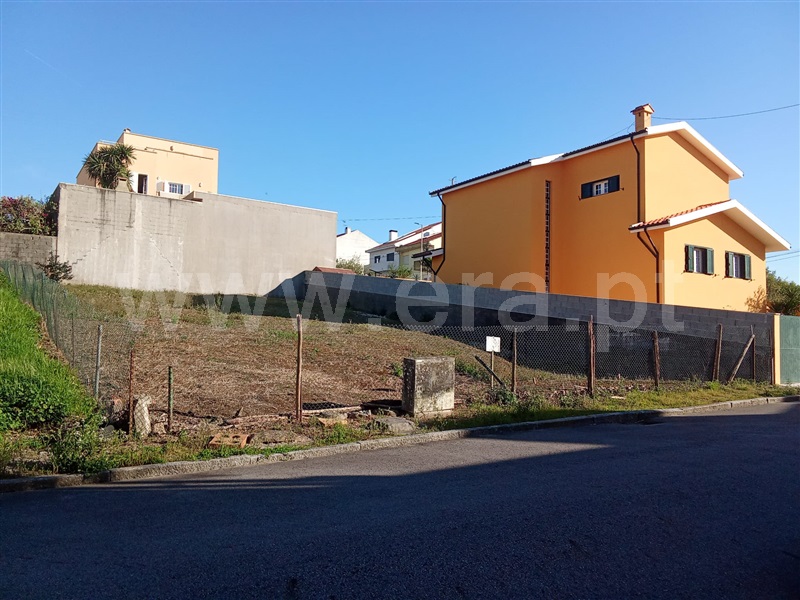 Lote / Vila Nova de Gaia, Grijó e Sermonde