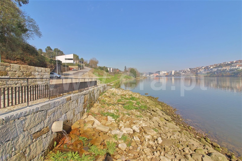 Lote  Vila Nova de Gaia, Oliveira do Douro - 1160211 - 3