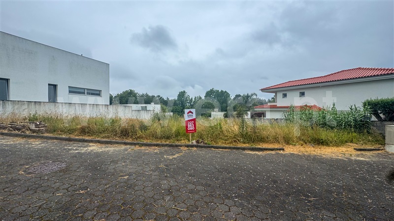 Lote / Vila Nova de Gaia, Pedroso e Seixezelo